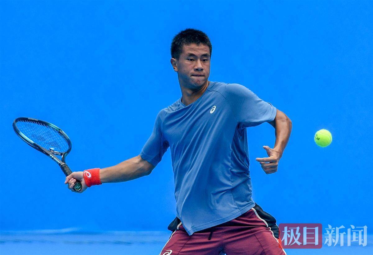 平起平坐的 平起平坐的