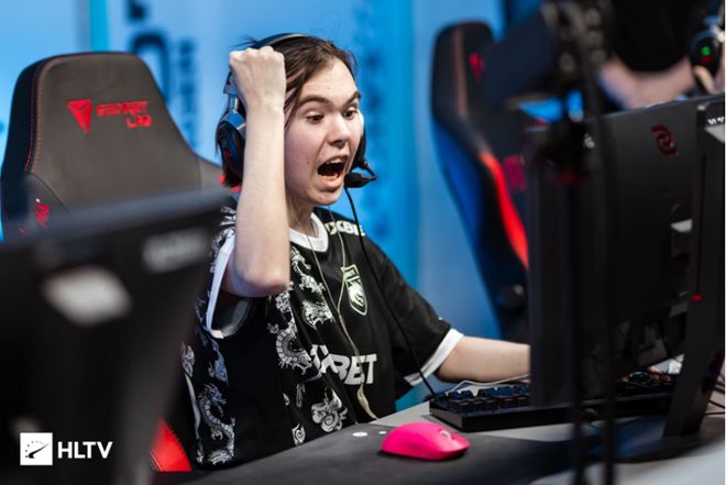 季中超采取 季中超采取