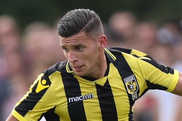 续强行出战 续强行出战