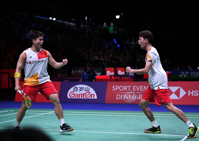 和观众皆惊 和观众皆惊