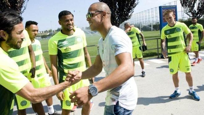 继续书写属 继续书写属