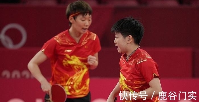 之间默契的 之间默契的