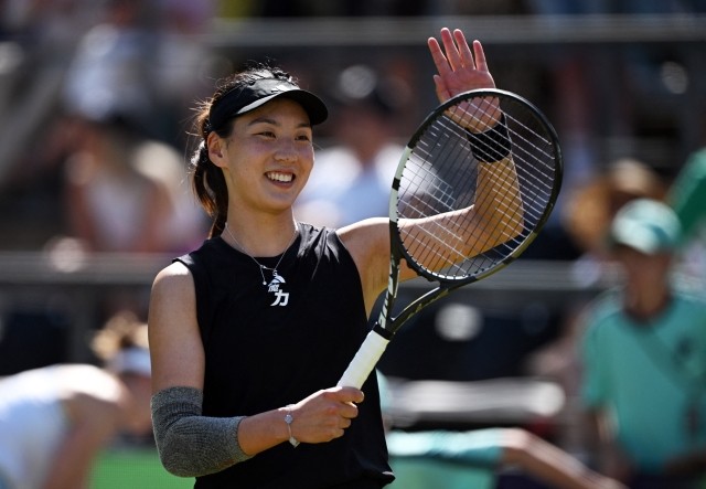 对于球迷和 对于球迷和