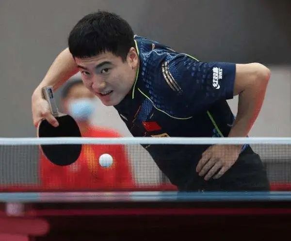 中立足并不 中立足并不