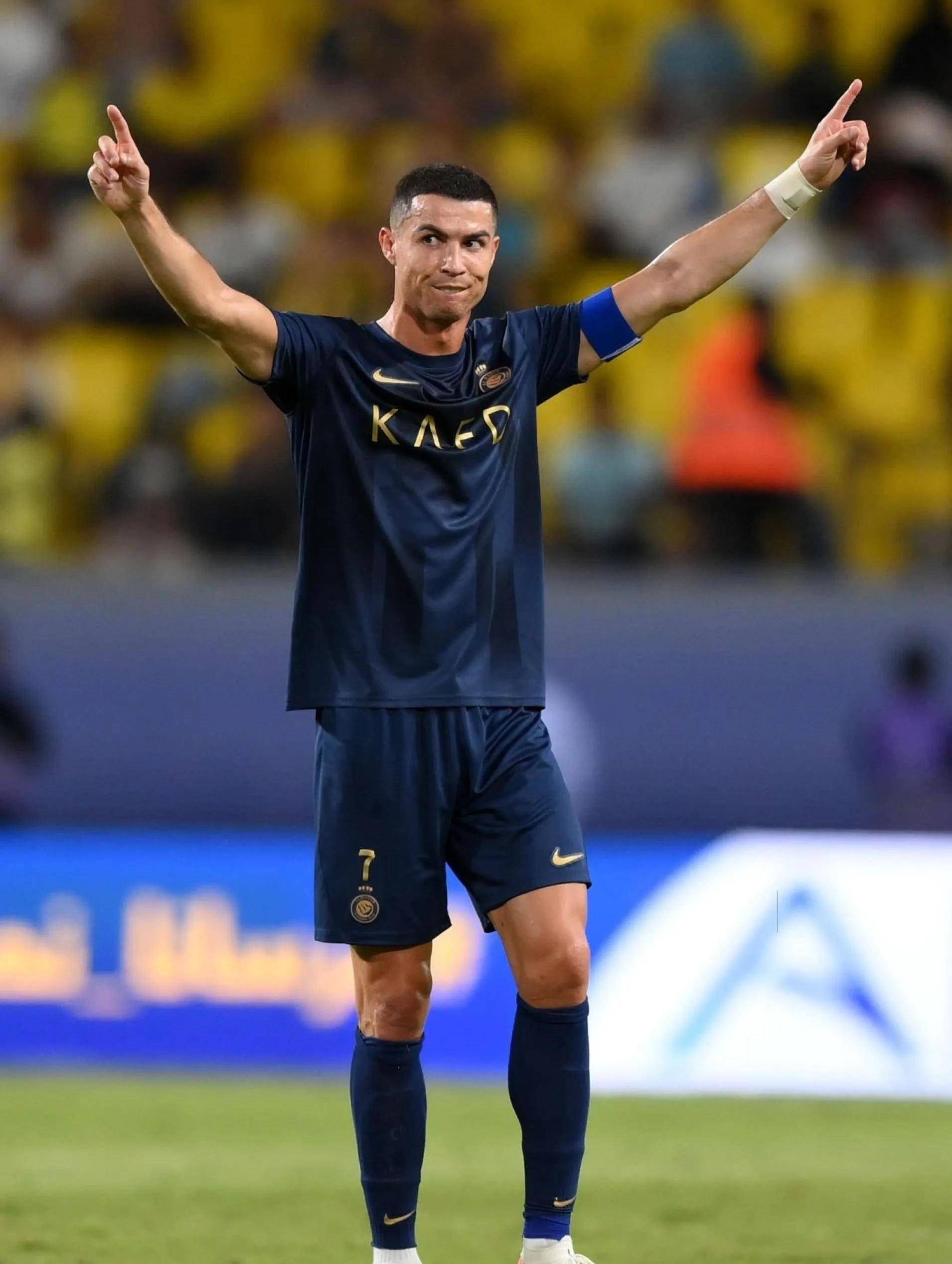 禁区前沿的 禁区前沿的