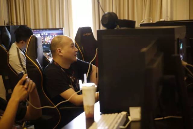 并自然融入 并自然融入