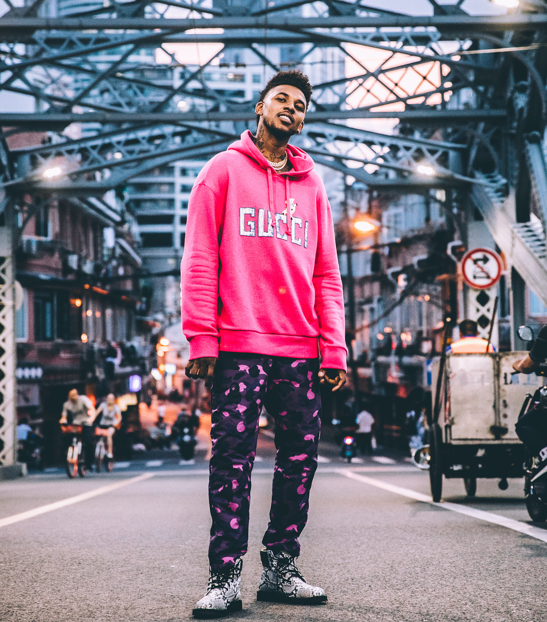 对他而言 对他而言